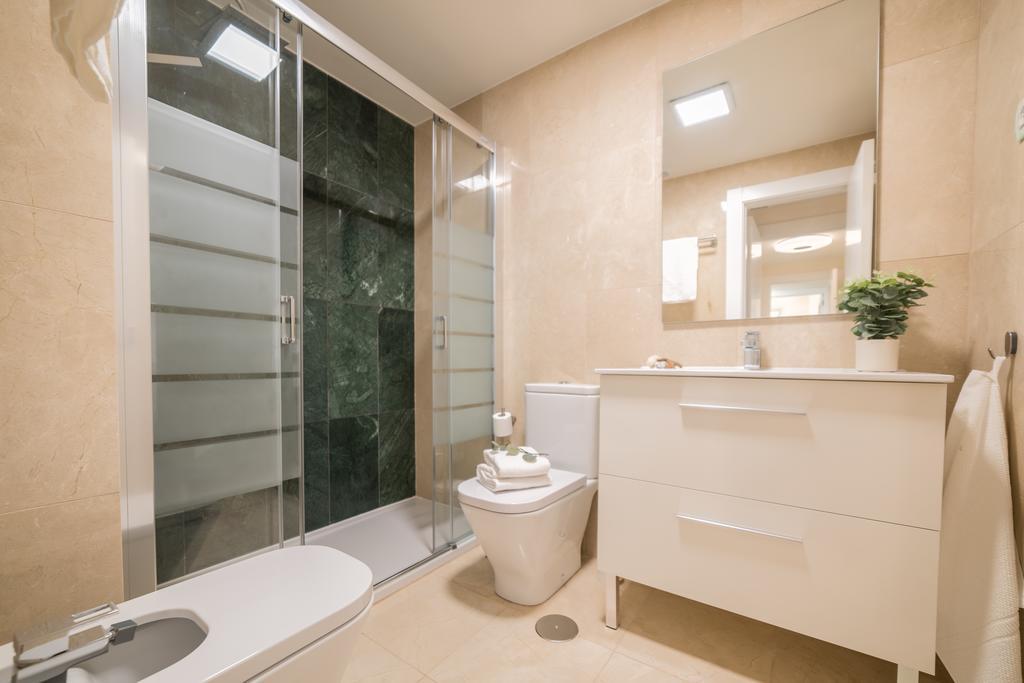 La Serna Premium Center Málaga Habitación foto
